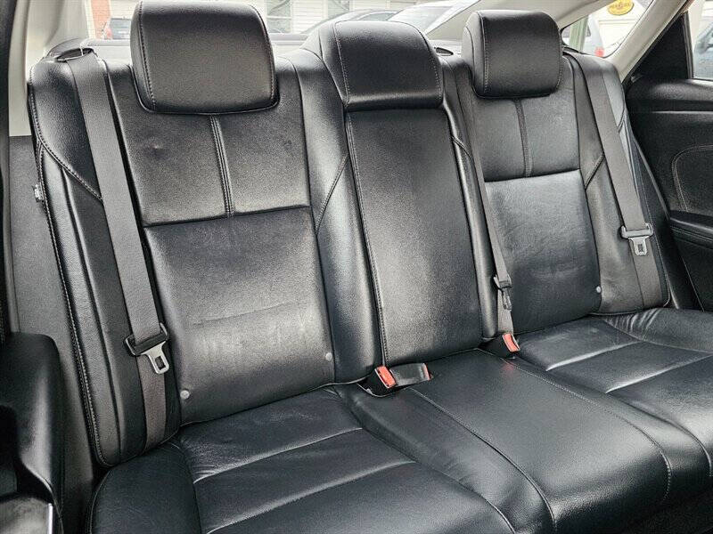 2017 Toyota Avalon XLE Plus