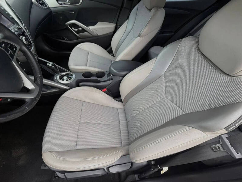 2013 Hyundai Veloster
