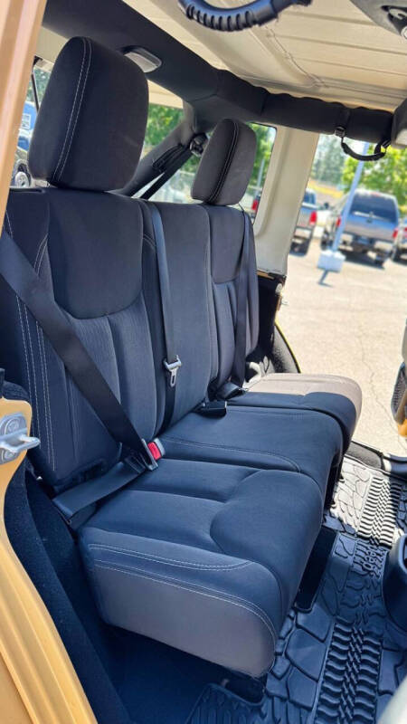 2014 Jeep Wrangler Unlimited Sahara