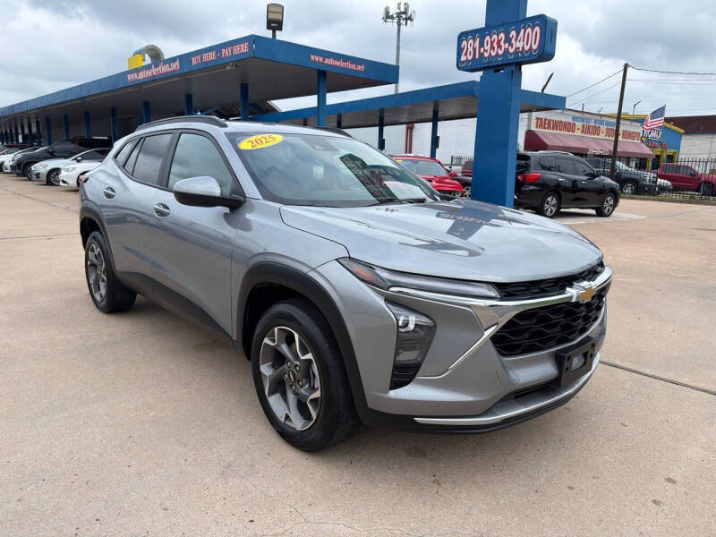 2025 Chevrolet Trax LT