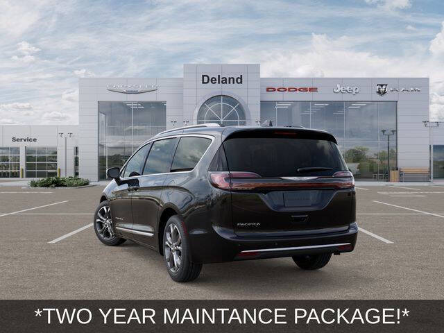 2026 Chrysler Pacifica Pinnacle