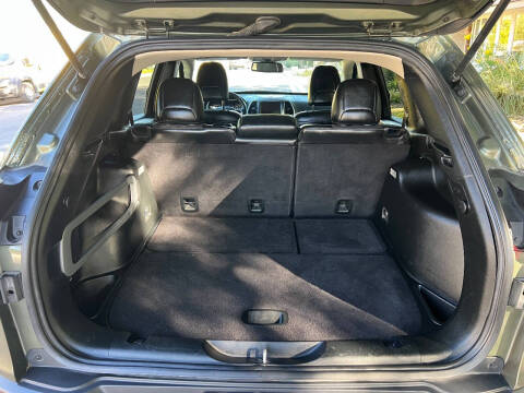 2018 Jeep Cherokee Latitude Plus