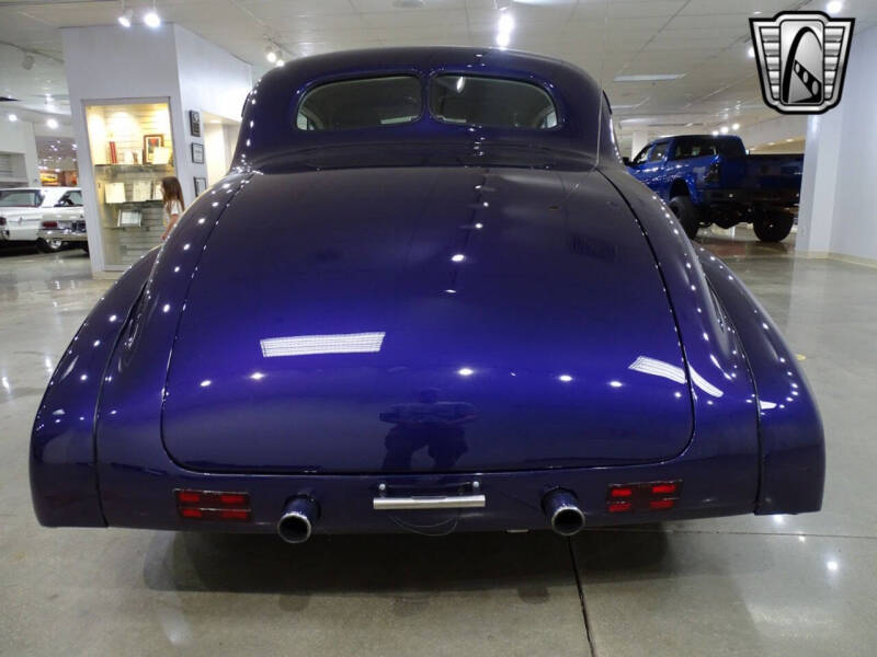 1938 Oldsmobile Cutlass