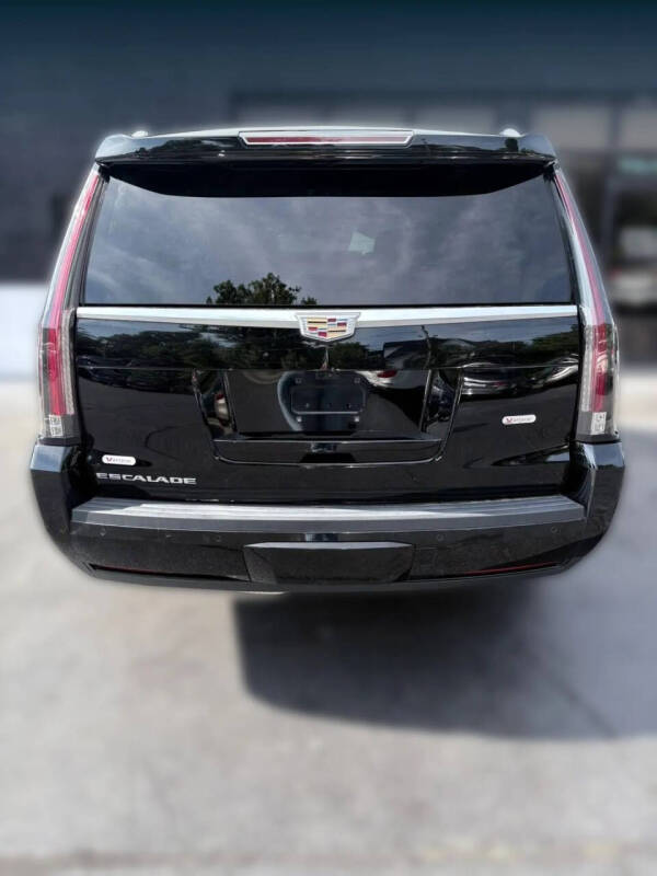 2019 Cadillac Escalade ESV Premium Luxury