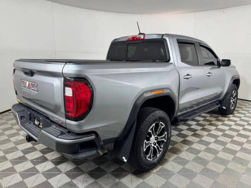 2023 GMC Canyon AT4