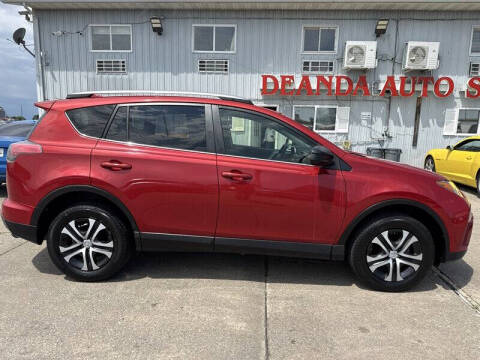 2017 Toyota RAV4 LE