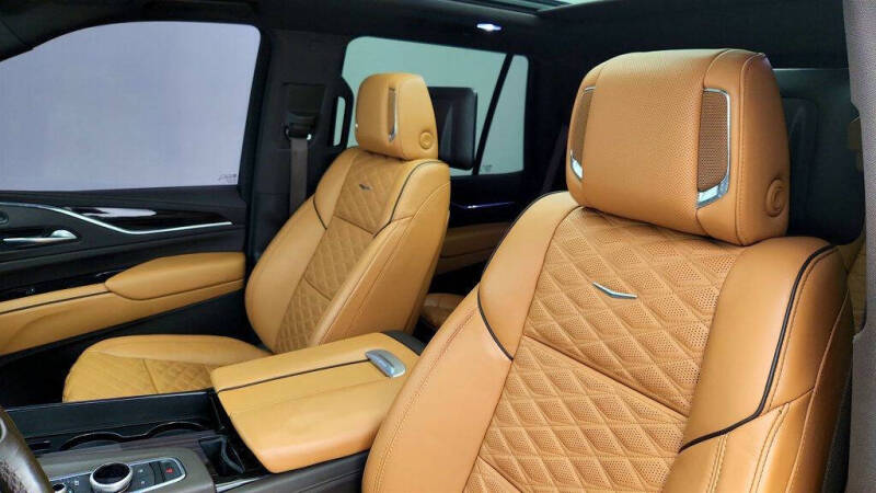 2021 Cadillac Escalade Sport