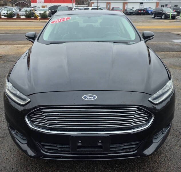 2014 Ford Fusion SE