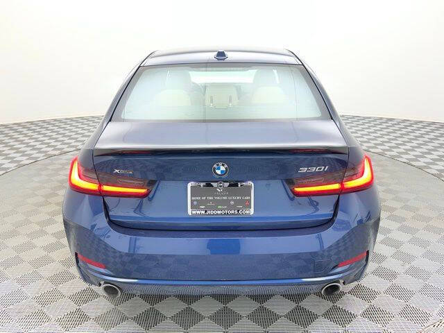 2024 BMW 3 Series 330i xDrive