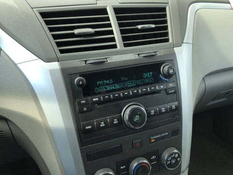 2011 Chevrolet Traverse LS