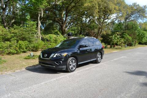 2020 Nissan Pathfinder for sale at Car Bazaar in Pensacola FL
