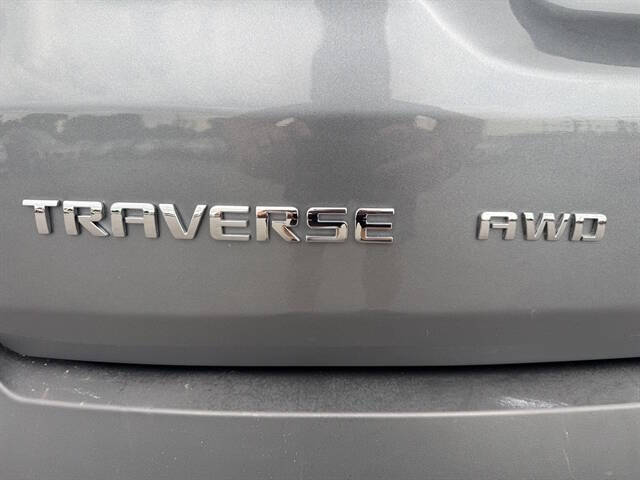 2018 Chevrolet Traverse LT Cloth