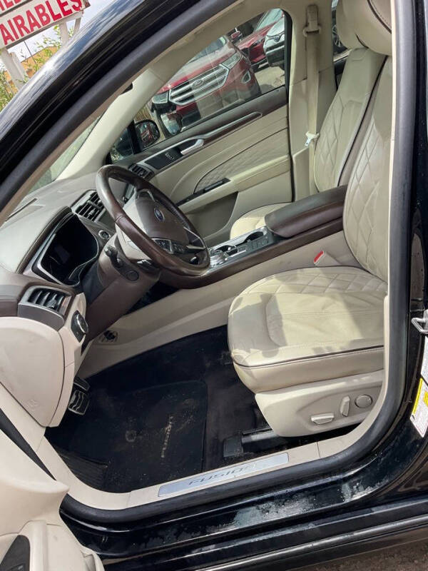 2017 Ford Fusion Titanium