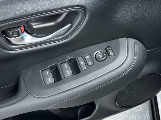 2026 Honda HR-V LX