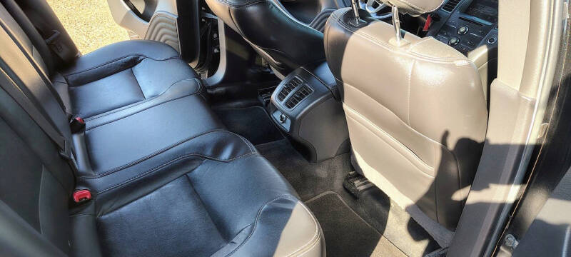 2014 Ford Taurus SEL