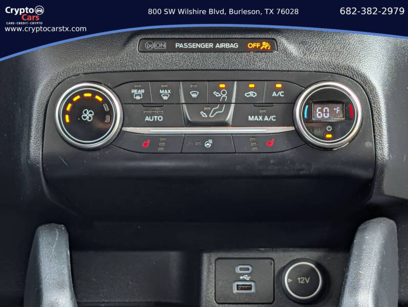 2020 Ford Escape SEL