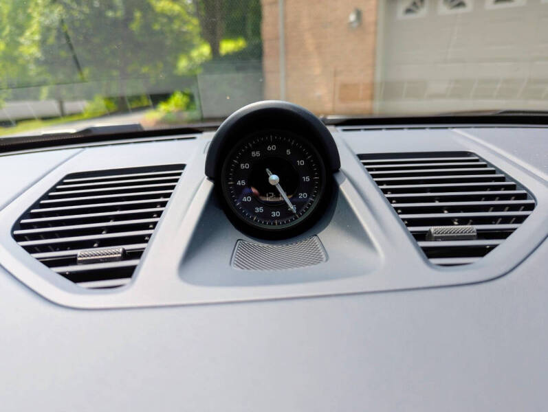 2025 Porsche 911 Carrera S