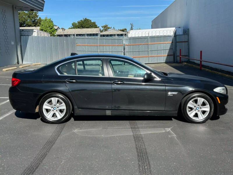 2012 BMW 5 Series 528i xDrive