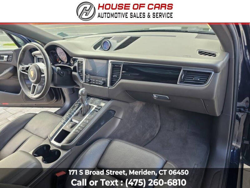 2018 Porsche Macan