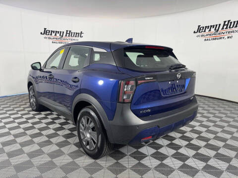 2025 Nissan Kicks S