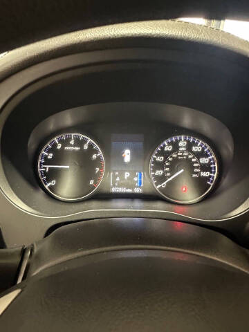 2020 Mitsubishi Outlander ES