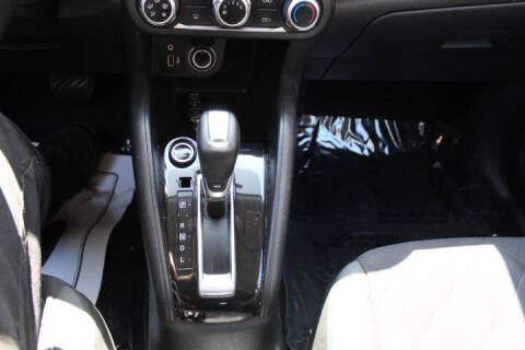 2020 Nissan Kicks S