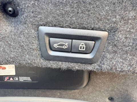 2012 BMW 5 Series 528i