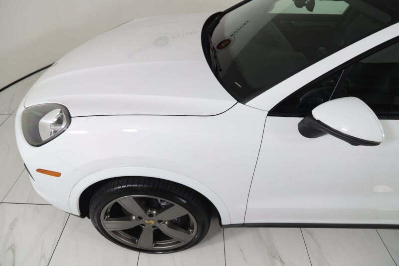 2023 Porsche Cayenne