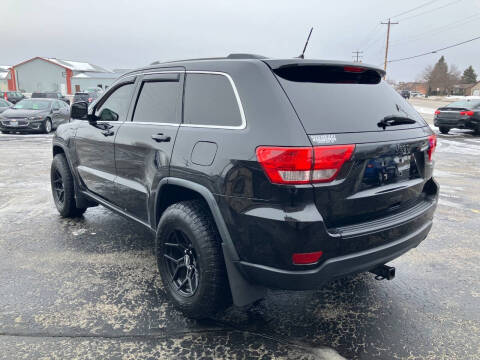 2012 Jeep Grand Cherokee Laredo