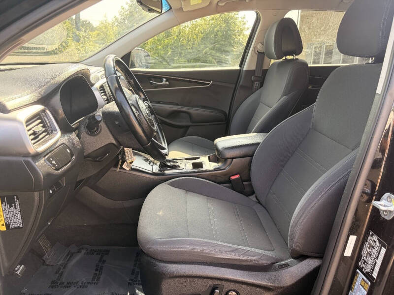 2016 Kia Sorento L