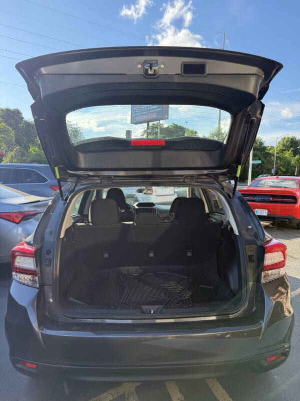2019 Subaru Impreza 2.0i