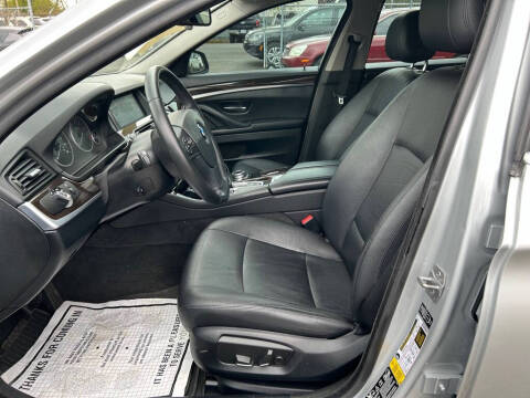 2014 BMW 5 Series 528i xDrive