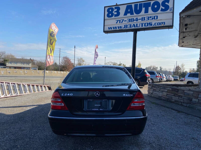 2005 Mercedes-Benz C-Class C240 4Matic photo 5