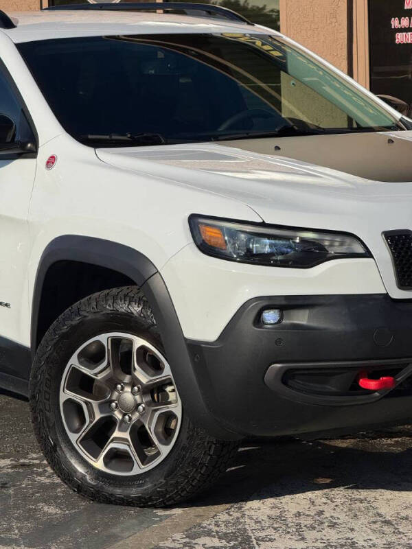 2022 Jeep Cherokee Trailhawk