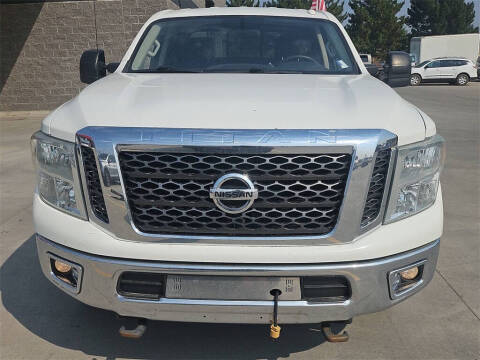 2017 Nissan Titan XD SV