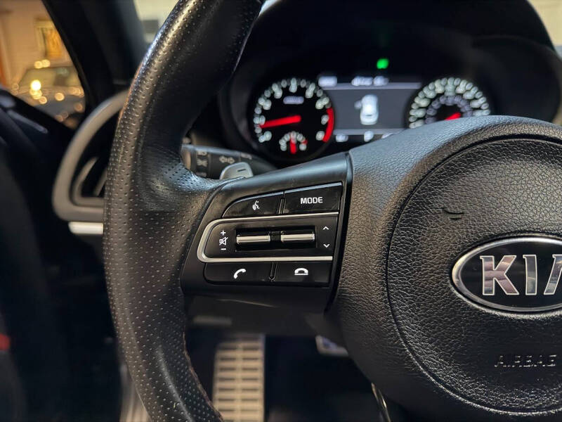 2018 Kia Stinger GT1