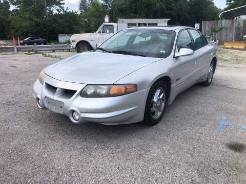 2001 Pontiac Bonneville for sale at Kneezle Auto Sales in Saint Louis MO