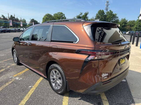 2023 Toyota Sienna XLE 7-Passenger