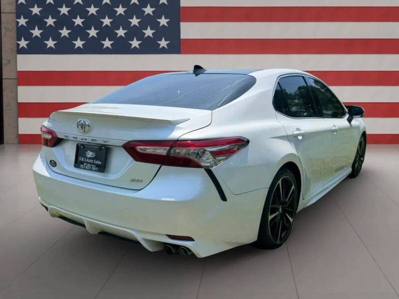 2019 Toyota Camry XSE