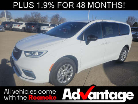 2026 Chrysler Pacifica Select
