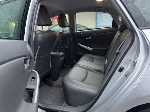 2010 Toyota Prius II