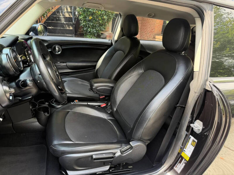 2017 MINI Hardtop 2 Door Cooper