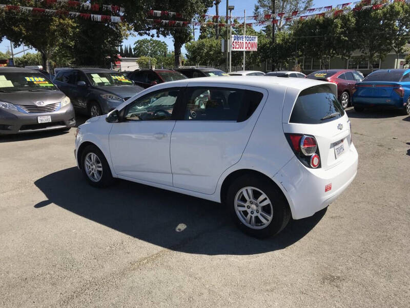 2014 Chevrolet Sonic LT Auto