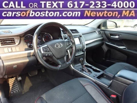 2017 Toyota Camry SE