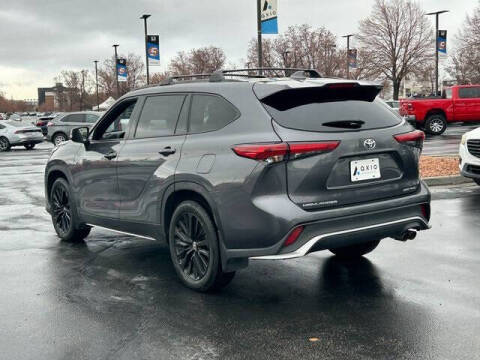 2023 Toyota Highlander XSE