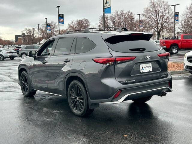 2023 Toyota Highlander XSE