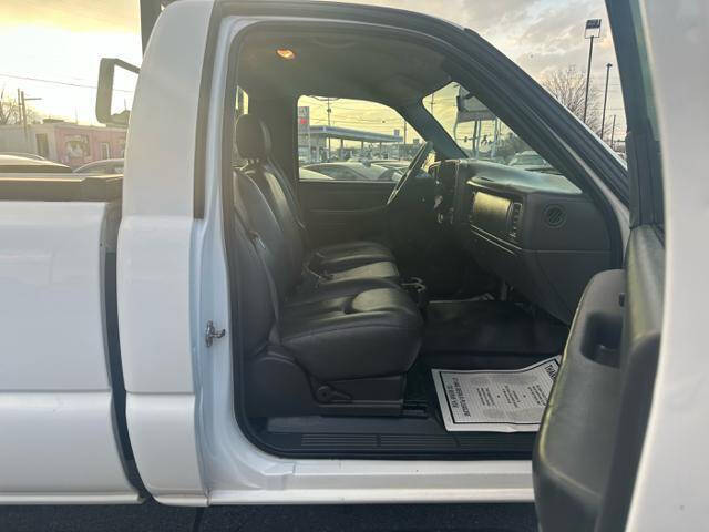2006 GMC Sierra 2500HD Work Truck