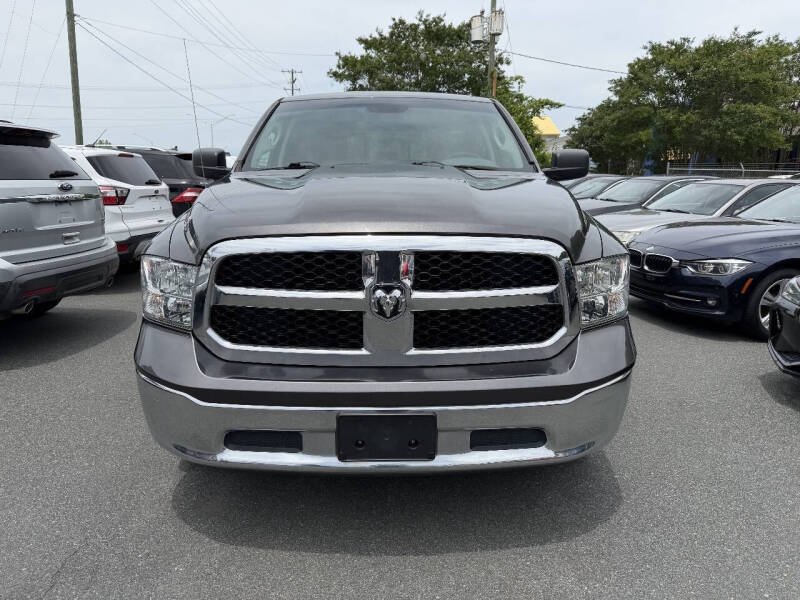2017 RAM 1500 SLT