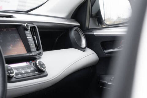 2017 Toyota RAV4 Hybrid Limited