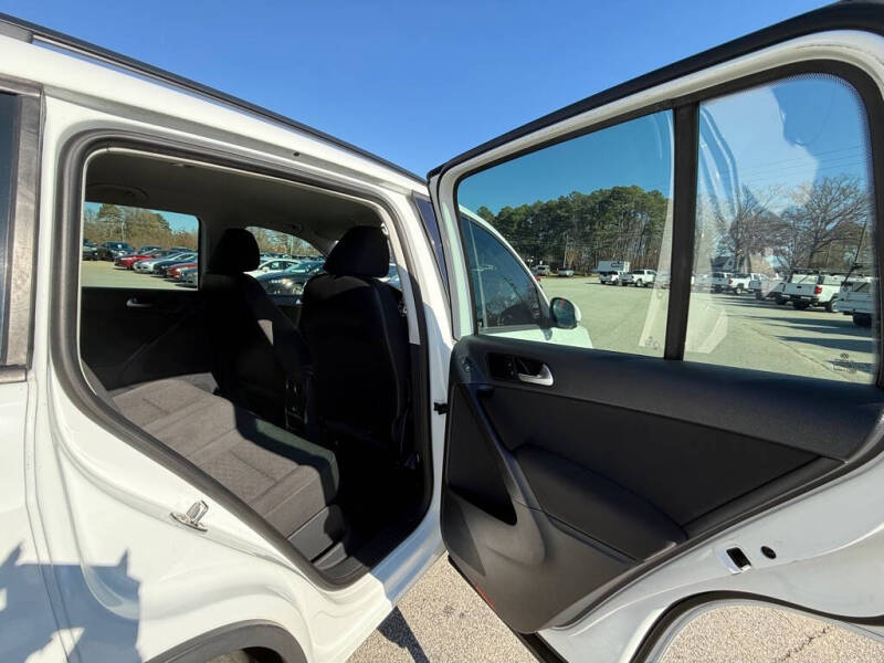 2015 Volkswagen Tiguan S